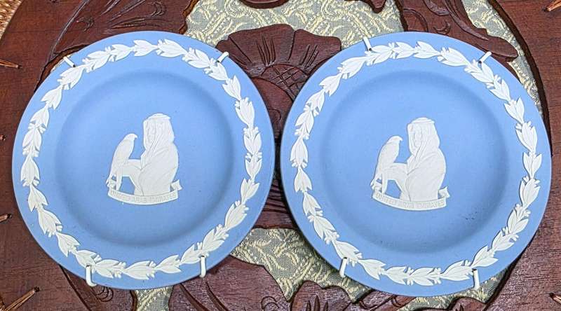 Wedgewood Jasperware wall plates mini