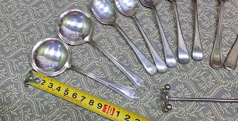 BUNDLE OF CUTLERY