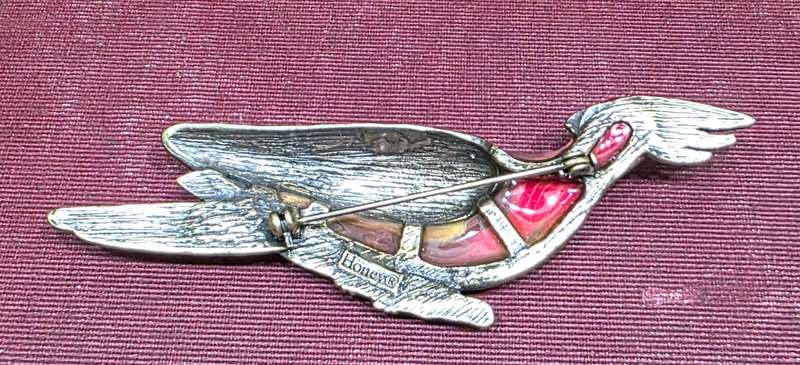 3 BROOCHES FOR YOUR COLLECTION