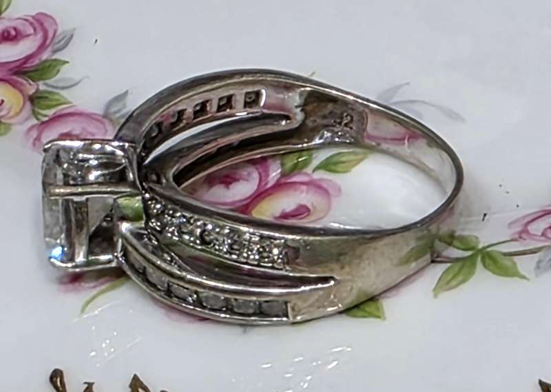 925 Silver Ring  |  42 |