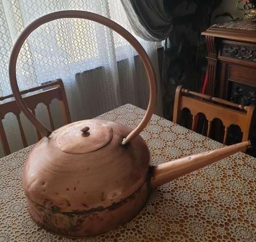 Magnificent Cape copper kettle