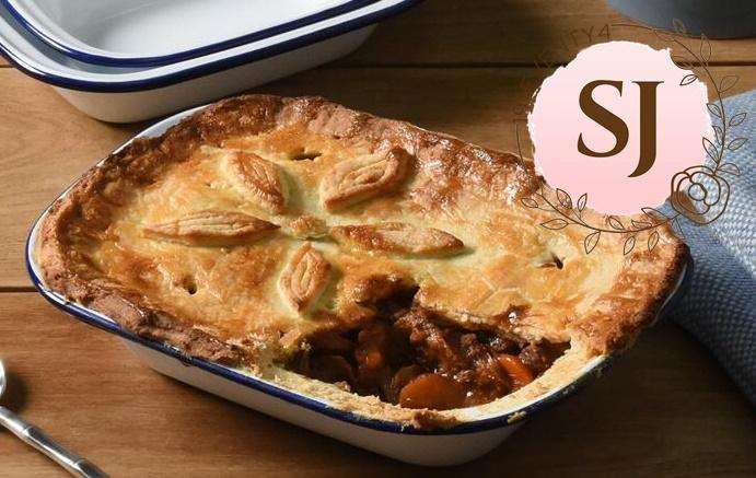 ENAMEL PIE DISH | HOME | KITCHEN |