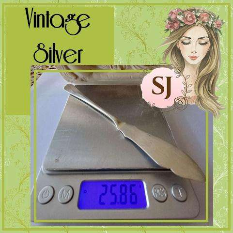 SILVER HALLMARK KNIFE | 32 |