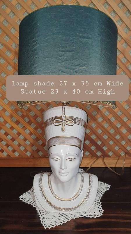 VINTAGE LAMP