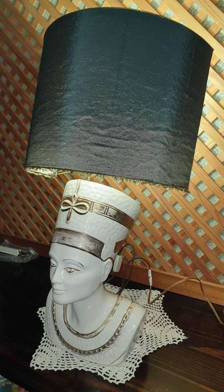 VINTAGE LAMP