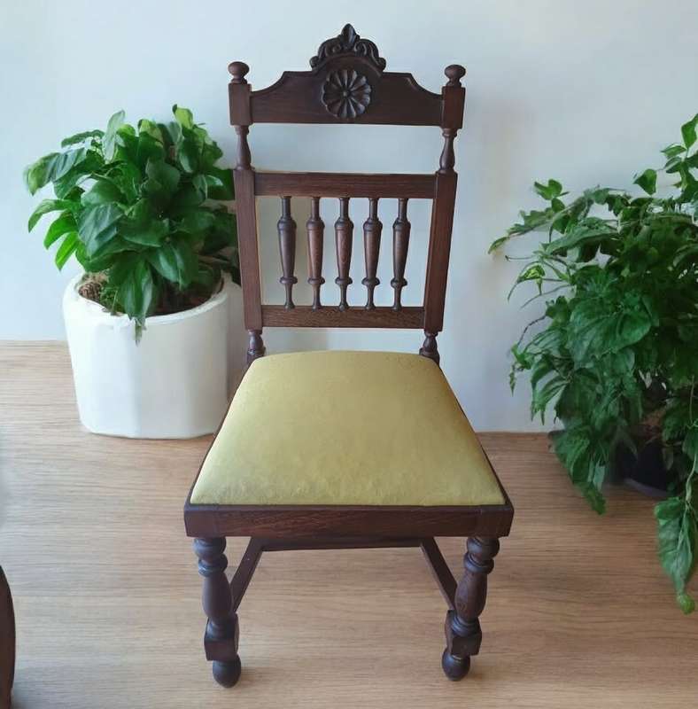 Partridge wood single Chair