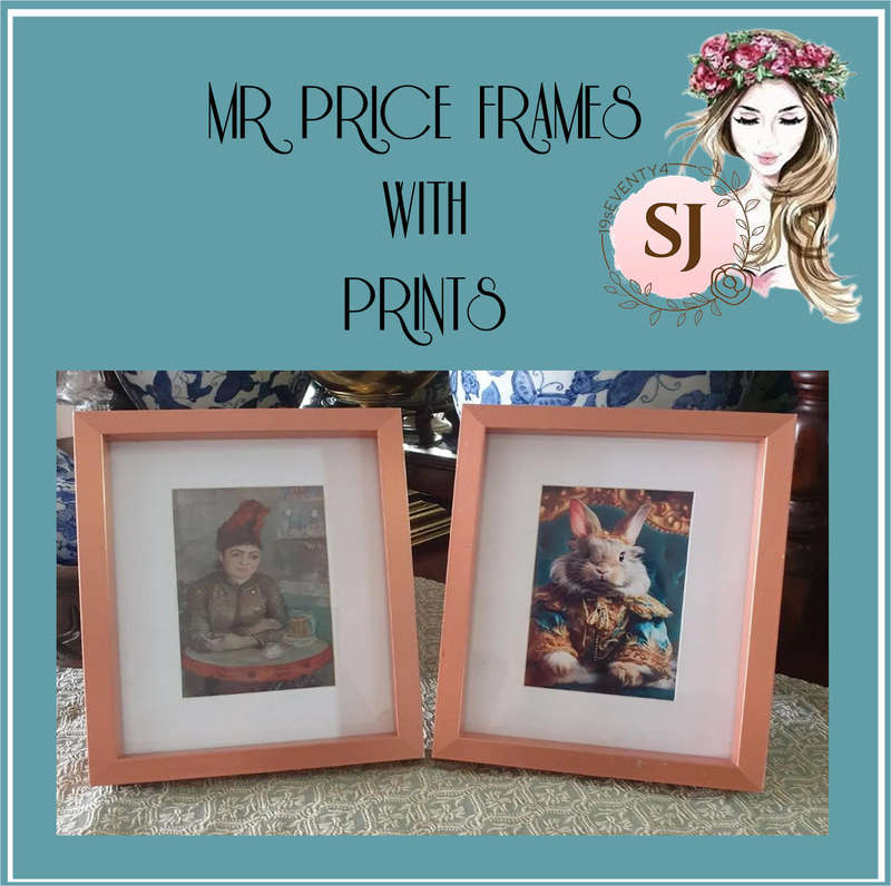 Metal Frames with  Prints  (size of Frame 25 x 20 cm )