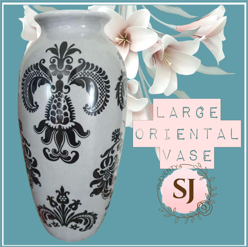 Oriental Vase for your Collection