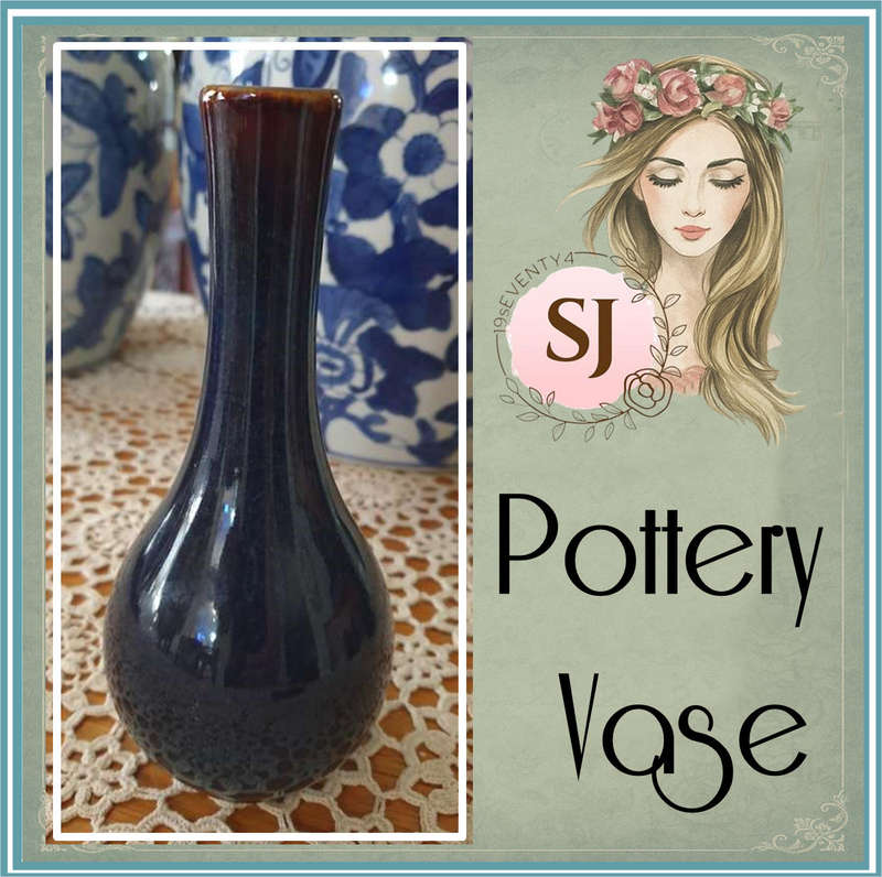 SMALL POTTERY VASE