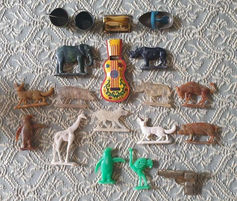 1950`s Lucky Dip Toys | vintage | RARE FIND |