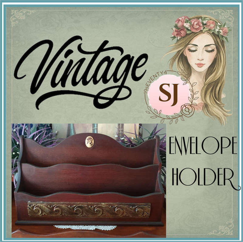 VINTAGE WOODEN ENVELOPE HOLDER