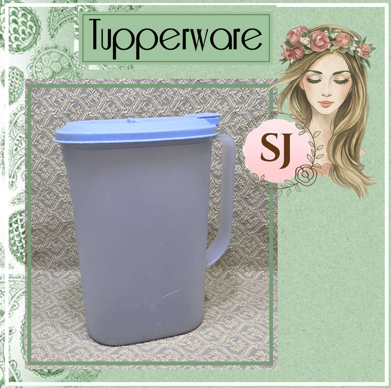 Tupperware Jug