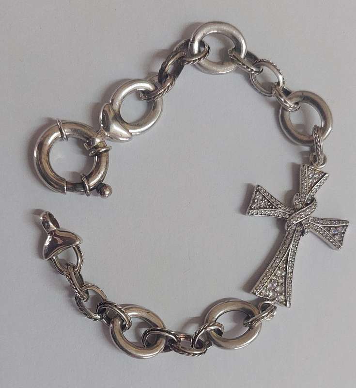 Magnificent vintage sterling silver cz cross bracelet 16.9g