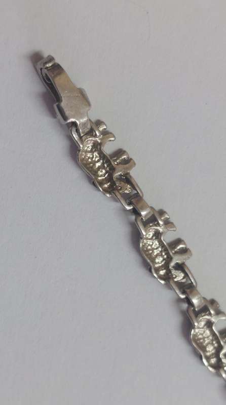 Amazing vintage sterling silver elephant bracelet 12.8g