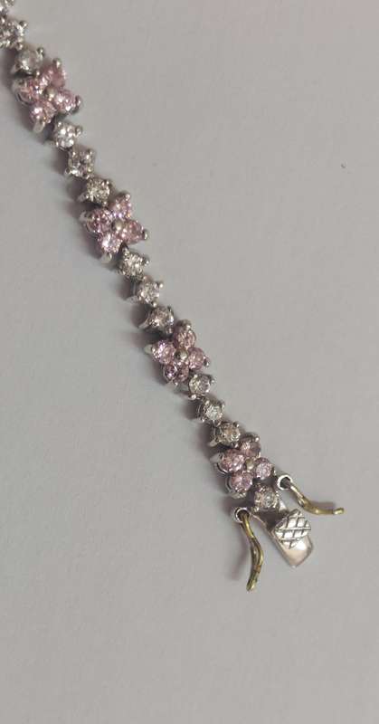 Spectacular sterling silver cz tennis bracelet 13.3g