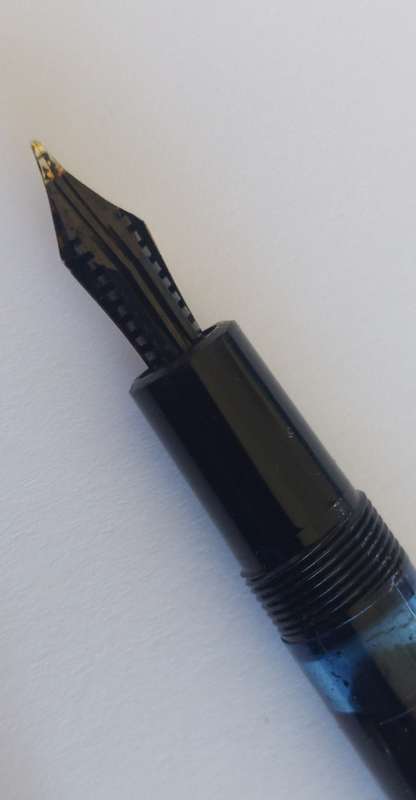 Vintage Montblanc 342 fountain pen working just needs ink Value R3500