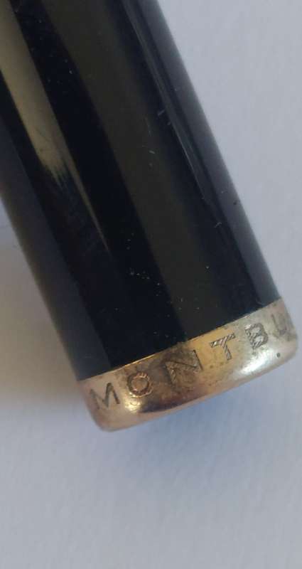 Vintage Montblanc 342 fountain pen working just needs ink Value R3500