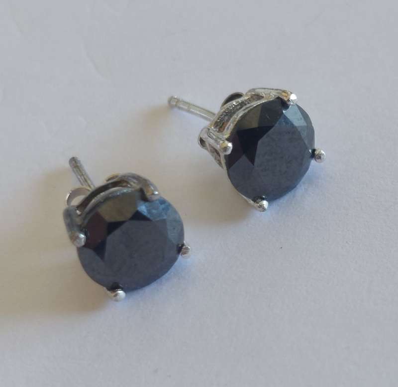Exquisite sterling silver 3.60ct black Moissanite earrings 2.0g