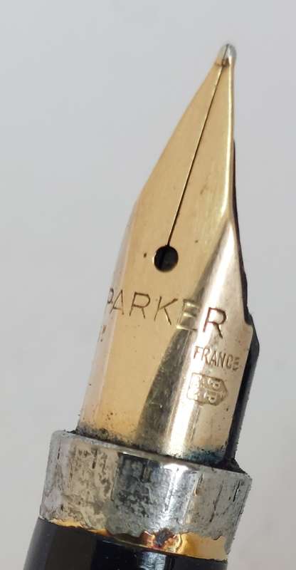 Rare vintage Parker 75 Grain D'Orge gold plated fountain pen with 14ct gold nib Value R2500