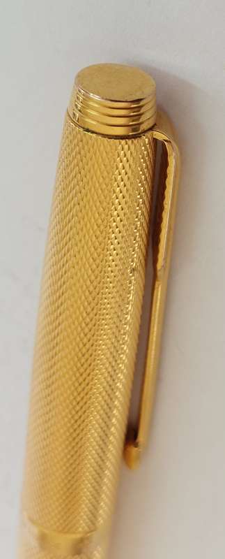 Rare vintage Parker 75 Grain D'Orge gold plated fountain pen with 14ct gold nib Value R2500