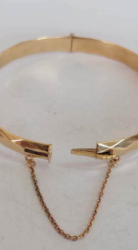 Wow!! Vintage L&co  9ct gold metal core bangle 17.7g value R1950