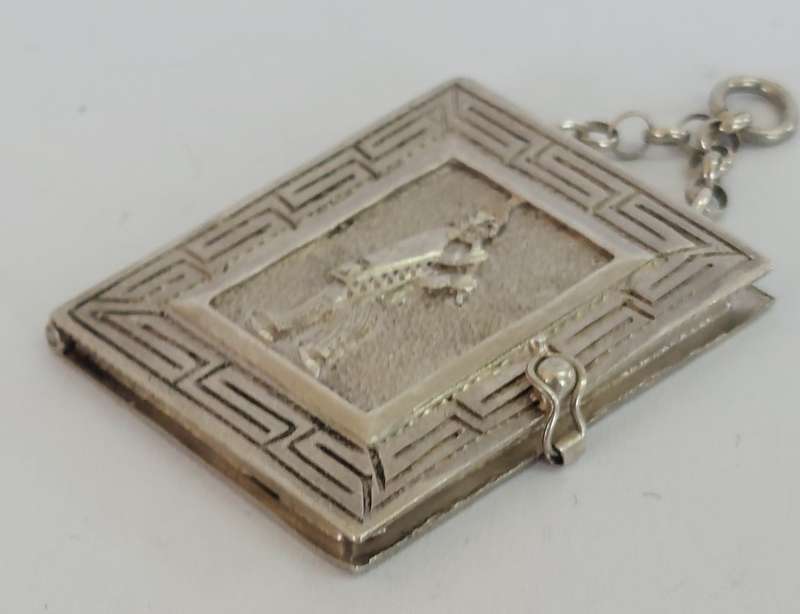 Amazing vintage sterling silver book form locket 11.4g