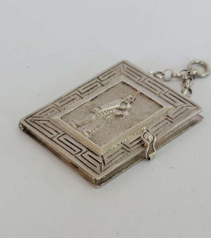 Amazing vintage sterling silver book form locket 11.4g