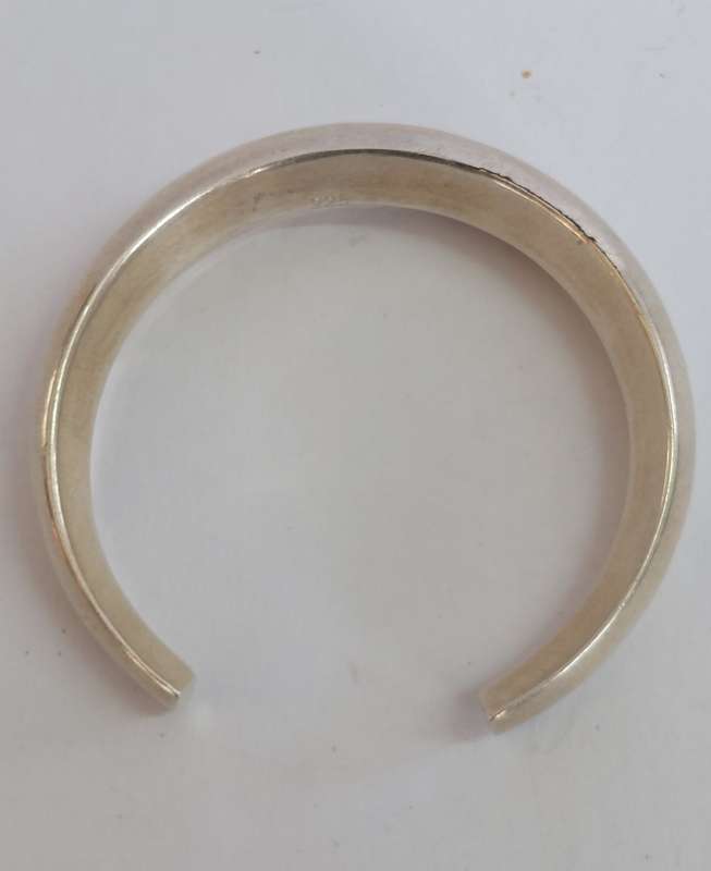 Rare vintage sterling silver childs rattle bangle 14.8g