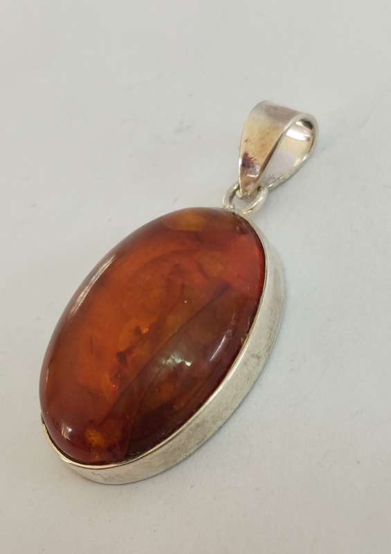 Stunning vintage sterling silver cognac amber pendant 4.6g