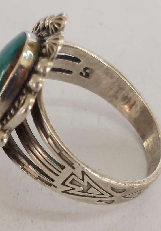 Rare vintage Sylvia Chee Navajo sterling silver turquoise ring circa 1970's 5.8g value R2500