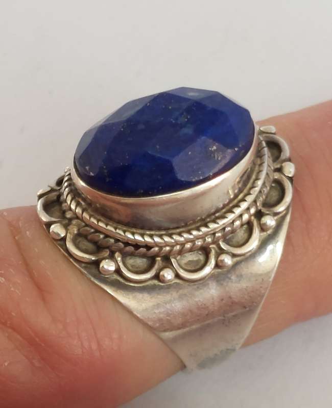 Magnificent vintage sterling silver faceted lapis lazuli ring 6.0g