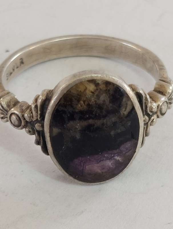 Rare vintage sterling silver amethyst ring 3.1g