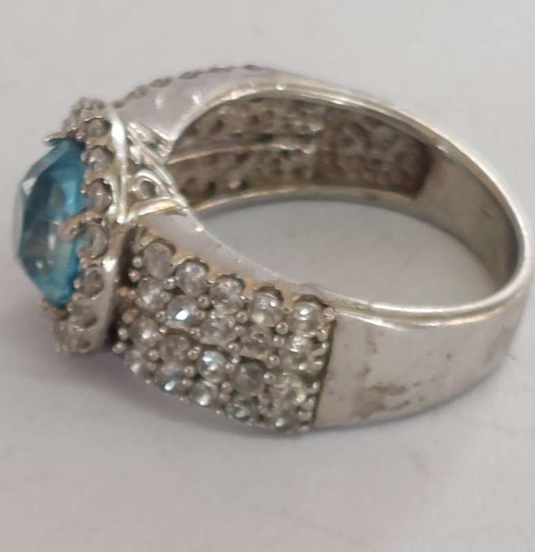Gorgeous vintage sterling silver topaz & cz ring 5.9g