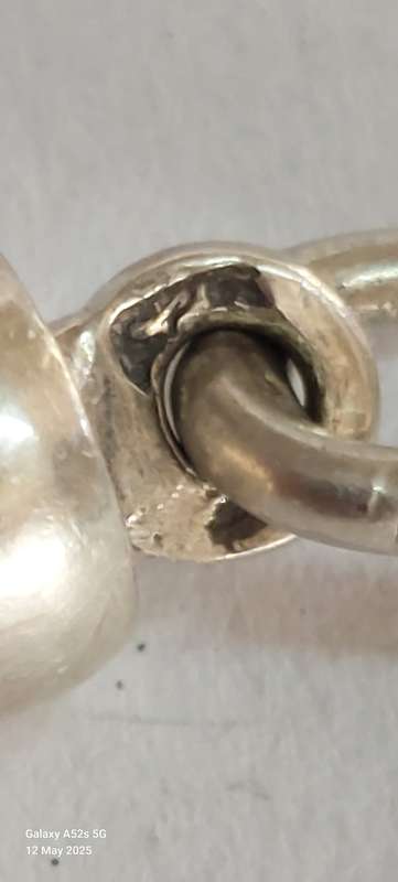 Rare!! Vintage sterling silver perfume/poison bottle pendant 12.1g value R1500