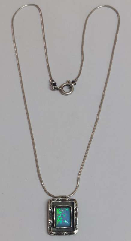 Designer Shablool Didae sterling silver fire opal necklace 8.1g Value R1500