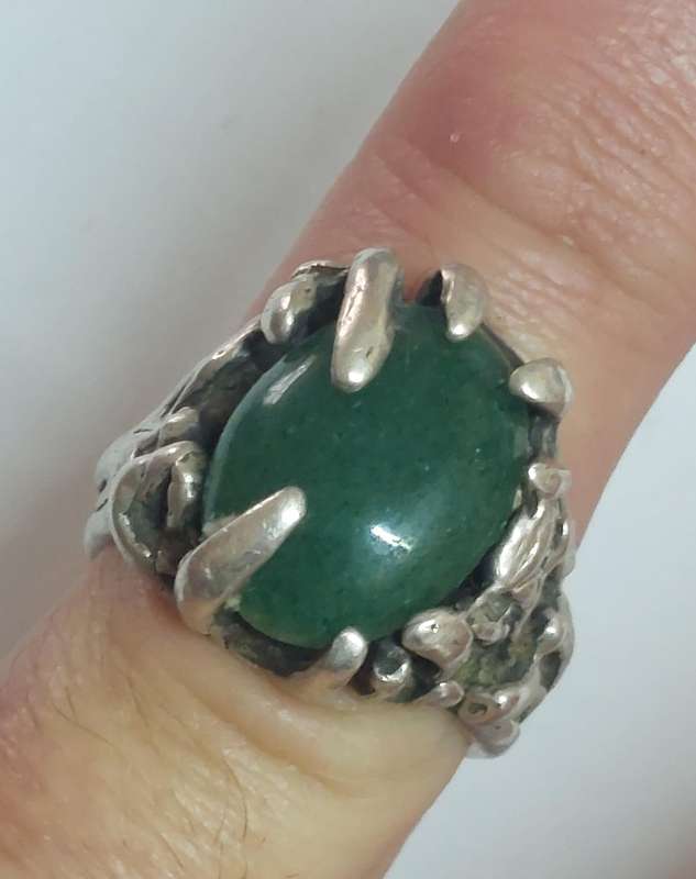 Rare!! Vintage Brutalist sterling silver Jade ring 10.8g