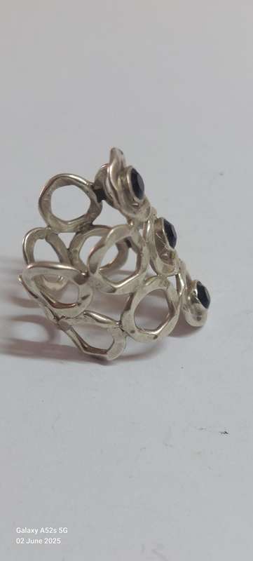 Fantastic design sterling silver onyx ring 7.3g WOW!!