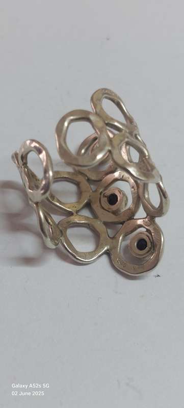 Fantastic design sterling silver onyx ring 7.3g WOW!!