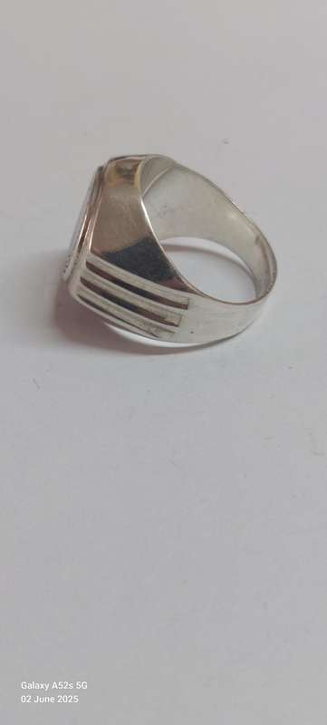 Amazing large sterling silver onyx ring 7.7g