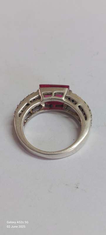 Vintage sterling silver ruby & cz ring 6.6g