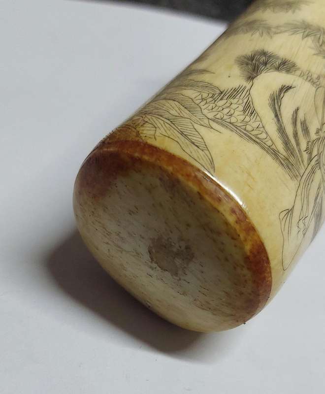 Antique Chinese oxbone scrimshaw cricket box circa 1900 Value R2500