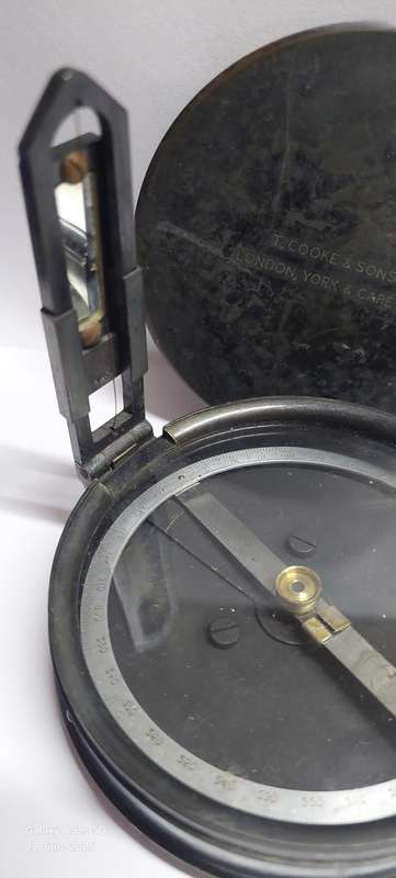 WW1 era T. Cooke & Son ltd. London, York & Cape Town Brass surveyors compass Value R1300