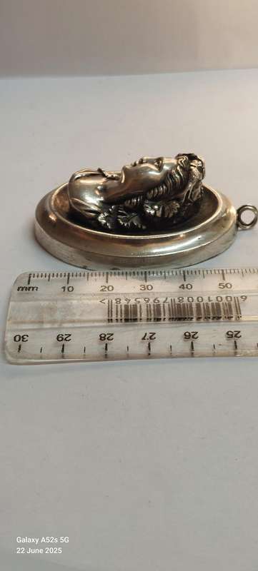 Rare!! Large 999 silver Henryk Winograd pendant 37g Value R6000