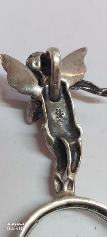 Spectacular vintage sterling silver cherub jewellers loop pendant 13.2g Value R1500
