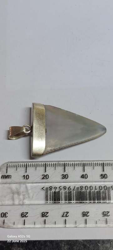 Wow!! Large Vintage sterling silver fossilized shark tooth pendant 12.2g