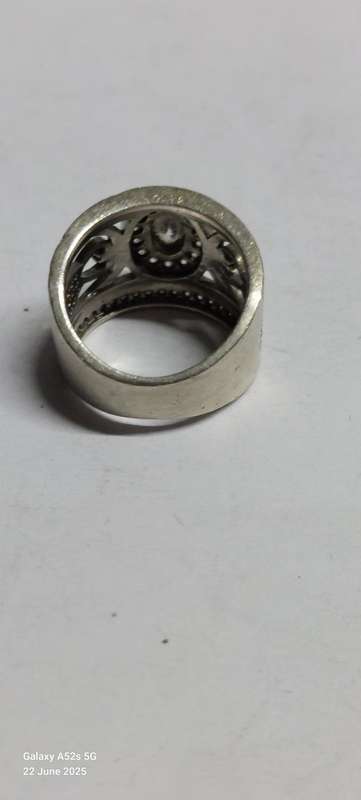 Magnificent sterling silver cz ring 7.1g