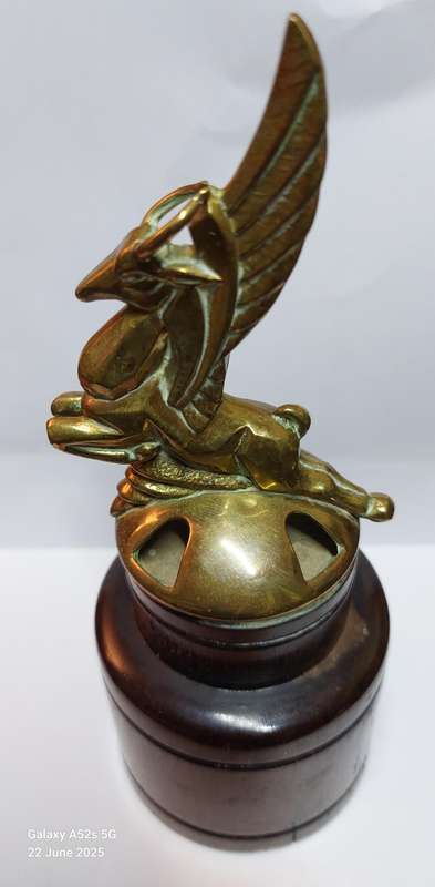 Rare!! WW2 SA Airforce pith helmet finial Value R1500