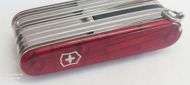 Rare!! Vitorinox Swiss Army Champ XLT 49 function knife Value R4500