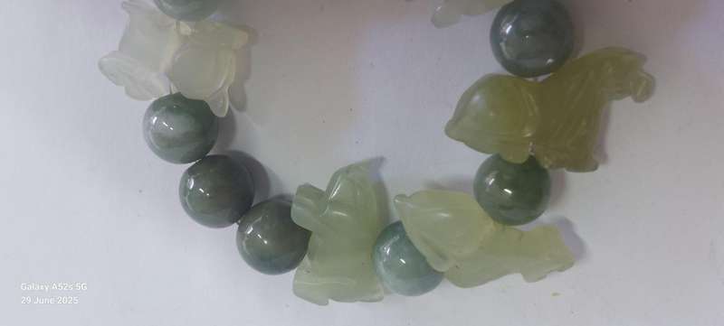 Stunning vintage Chinese Zodiac Jade bracelet Wow!!