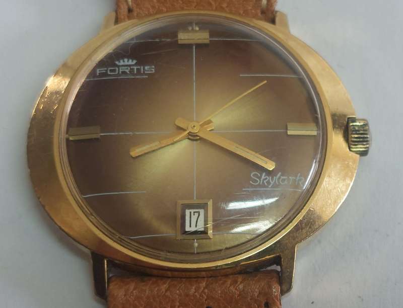 Amazing!! Vintage Fortis Skylark automatic gold plated watch 100% working